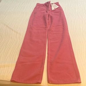 Zara women’s size 2 pink wide leg corduroy pant. Brand new.